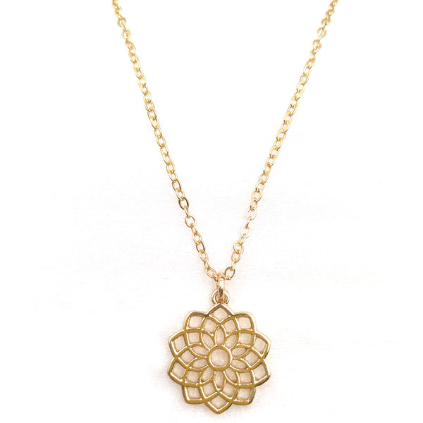 Boho Chakra Pendant Necklace – Classic Filigree Boho Style Design mandala crown chakra pendant.  